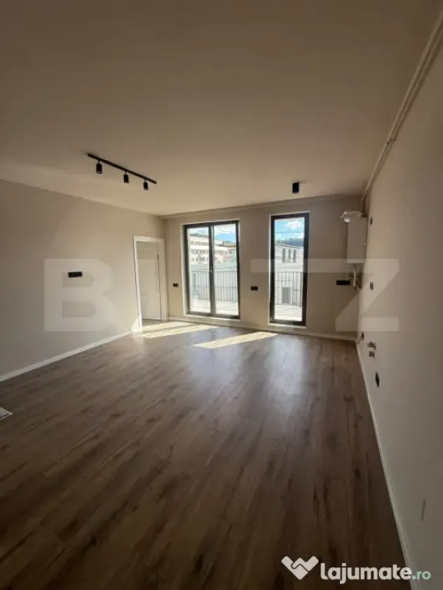 Apartament 2 camere, parcare subterana, lift, zona Eroilor, - Floresti (Cluj)