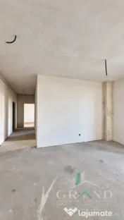 Oportunitate ! Apartament 4 Camere | Semifinisat | Logie 10 