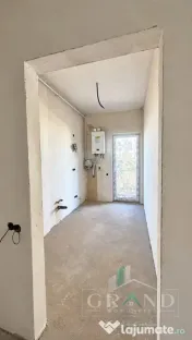 Oportunitate ! Apartament 4 Camere | Semifinisat | Logie 10 