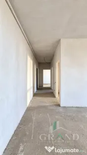 Oportunitate ! Apartament 4 Camere | Semifinisat | Logie 10 