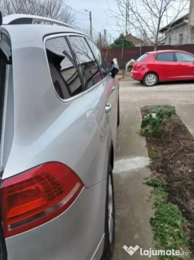 VW Touareg 2014 3.0 TDI, 240CP, Automat