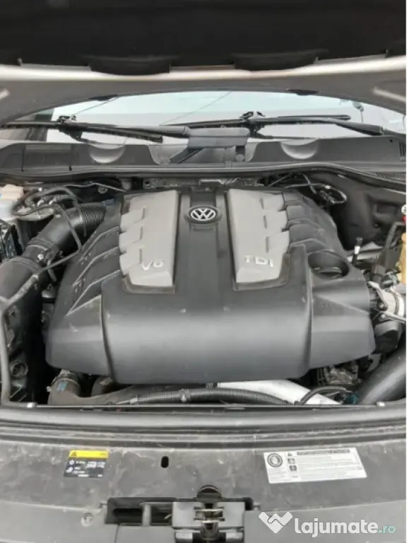 VW Touareg 2014 3.0 TDI, 240CP, Automat