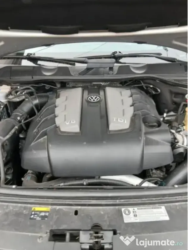 VW Touareg 2014 3.0 TDI, 240CP, Automat