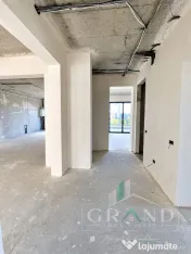 SPAȚIU COMERCIAL 120mp | 4 ÎNCĂPERI | 3 BAI | TERASĂ 20m 