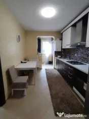 Apartament cu 2 camere de închiriat în Florești - Eroilor