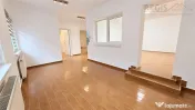 Spatiu pentru afacerea ta | 200 mp | Acces direct din strada