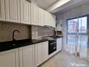 Apartament nou cu terasa generoasa si parcare, zona Vivo