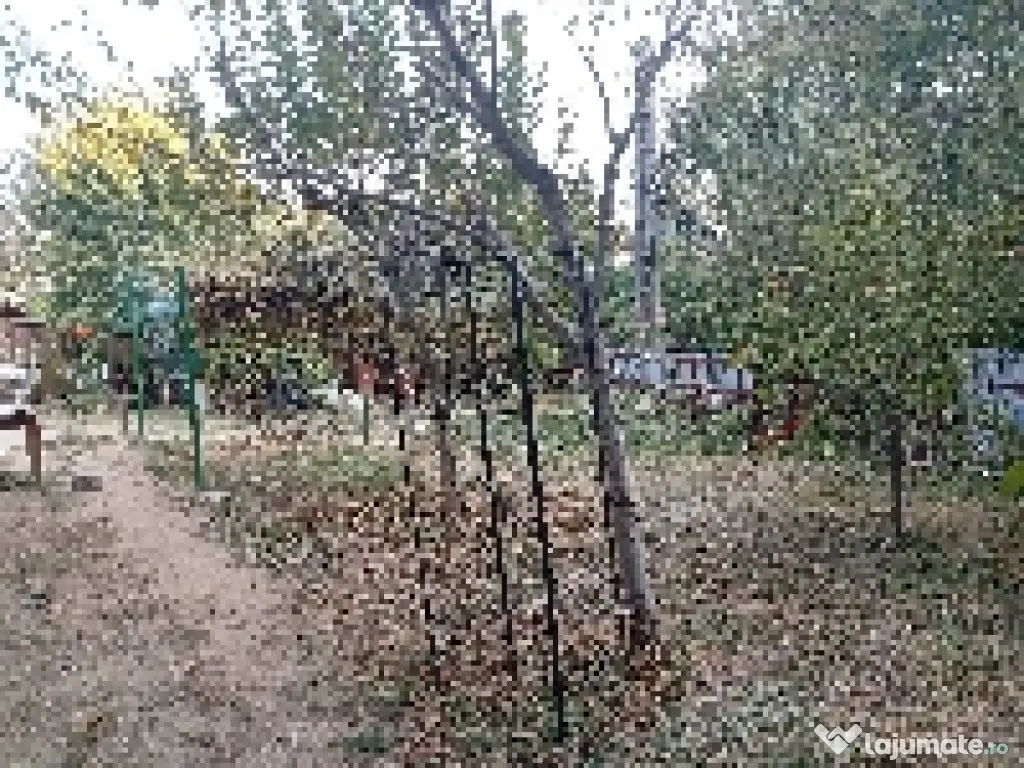 Vând casă în Curtea de Arges Cartier Marina - Curtea De Arges (Arges)