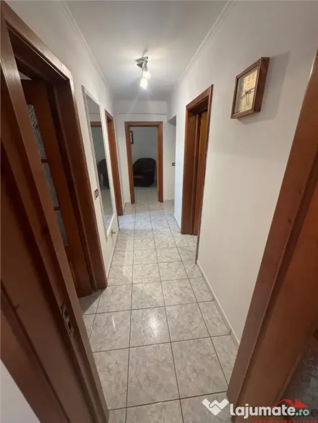 Ap 3 cam ,55 mp utili, et 1/3, zona Brailei,complet mobilat - Focsani (Vrancea)