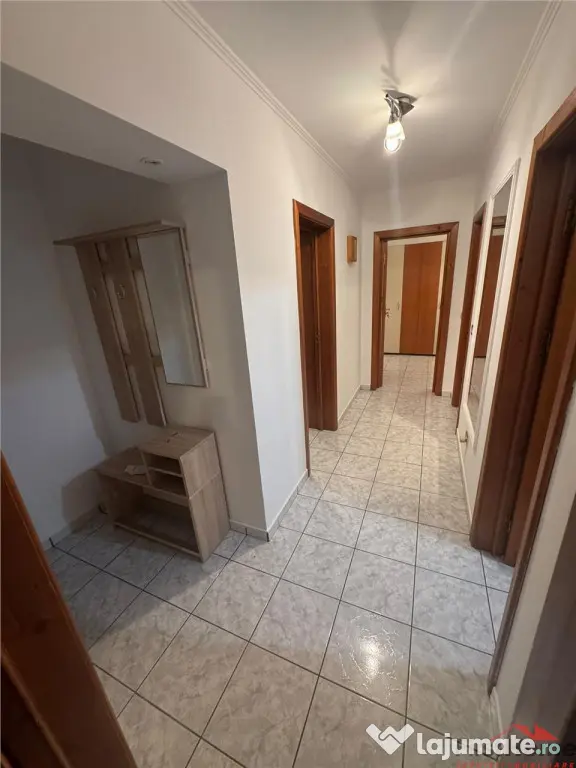 Ap 3 cam ,55 mp utili, et 1/3, zona Brailei,complet mobilat - Focsani (Vrancea)