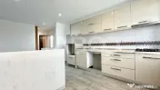Apartament cu 3 camere de vanzare cu parcare Floresti 