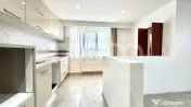 Apartament cu 3 camere de vanzare cu parcare Floresti 