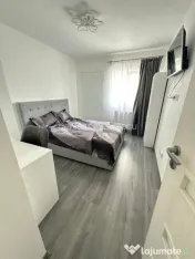 Aparatorii patriei studio etaj 1 