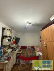 Inel 2, Scoala 8, de vanzare apartament 2 camere, etajul 3 