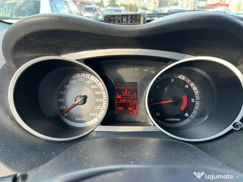 Peugeot 4007 2008 diesel, 4.000 € — imagine 8