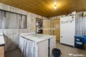 Casa, anexa, hala comerciala închiriată teren 400 mp 7 minute centru 