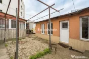 Casa, anexa, hala comerciala închiriată teren 400 mp 7 minute centru 