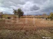 Casă bătrânească și teren intravilan Polovragi 