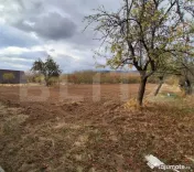 Casă bătrânească și teren intravilan Polovragi 