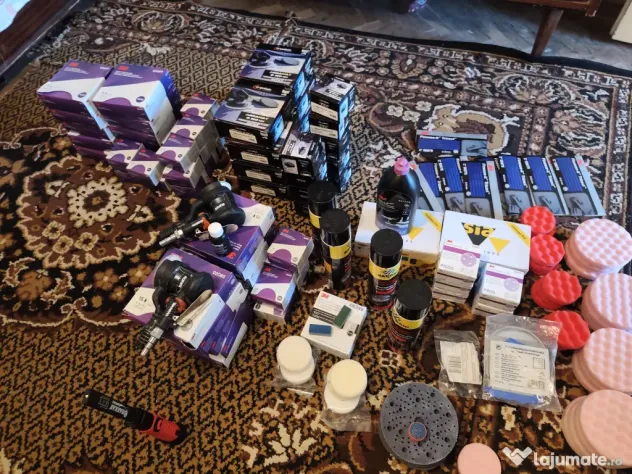 Materiale poliș