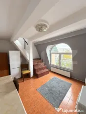 Apartament cu mansardă, 32 mp în Sângeorgiu de Mureș 