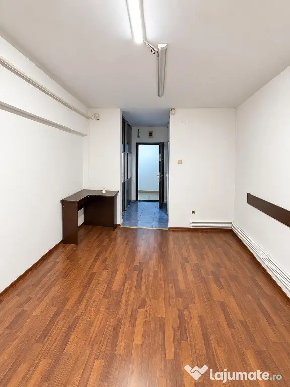 2 garsoniere la parter, acces separat – Galați, Shopping City – 60.000 - Galati (Galati)