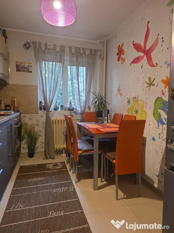 4 camere | 76,03 mp utili | etajul 1/8 | 1986 | decomandat - Bucuresti (Bucuresti-Ilfov)