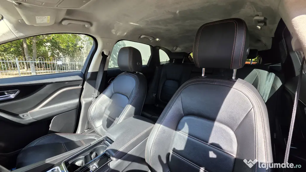 Jaguar F-PACE 2020 diesel, 11.950 € — imagine 12