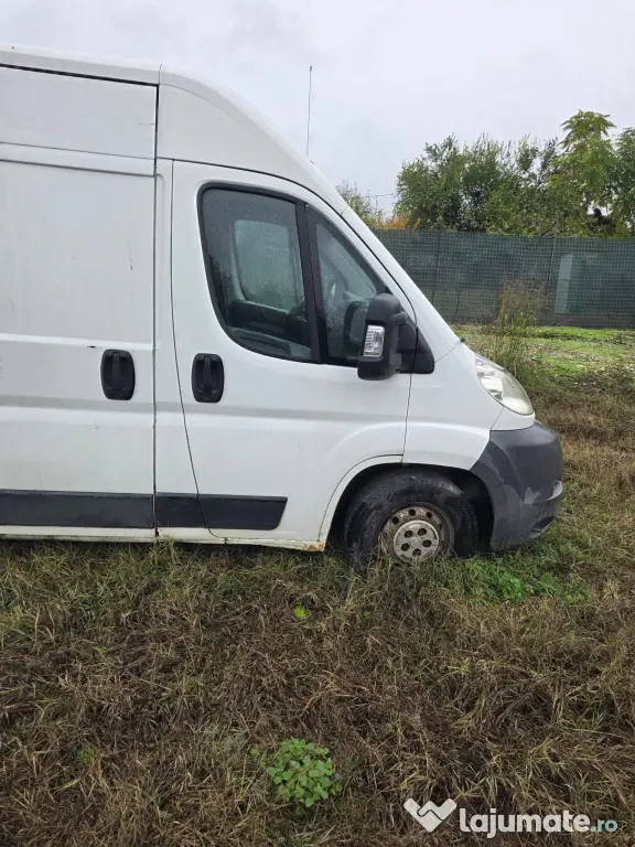 Autoutilitara 3,5 tone, Fiat Ducato 120 2.3Multijet, an 2011, turbosuflanta nou