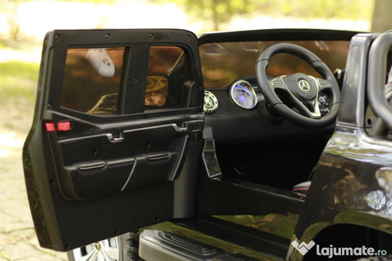 Masinuta electrica Mercedes X-Class PREMIUM 4x45W #Negru