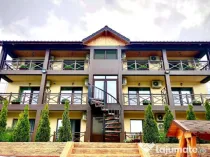 Pensiunea Mustăciosul Dunării și Hotel plutitor-Clisura.