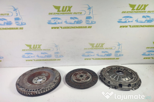 Kit ambreiaj volanta 1.0 tce benzina 301015945r Dacia Sander