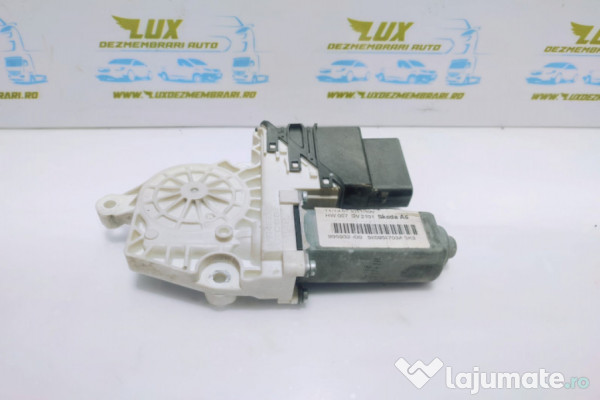 Motoras macara geam stanga spate 5k0959703a Volkswagen VW Golf 6 [2008