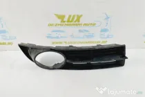 Grila proiector ceata dreapta 1t0853666a Volkswagen VW Touran (faceli