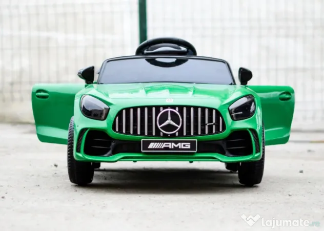 Masinuta electrica cu licenta Mercedes-Benz AMG GT-R, copii 2-4 ani