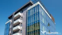Investitie sigura! Cladire de birouri, fatada LCD Media, zon