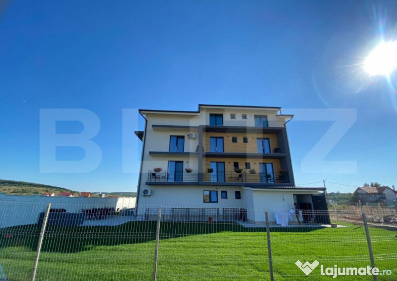 Pensiune in Baile Felix, 850mp, langa strand Apollo
