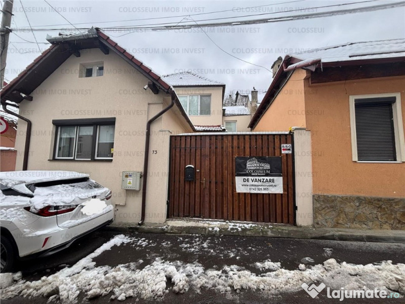Casa cu 5 camere+garaj - zona Centrul Istoric