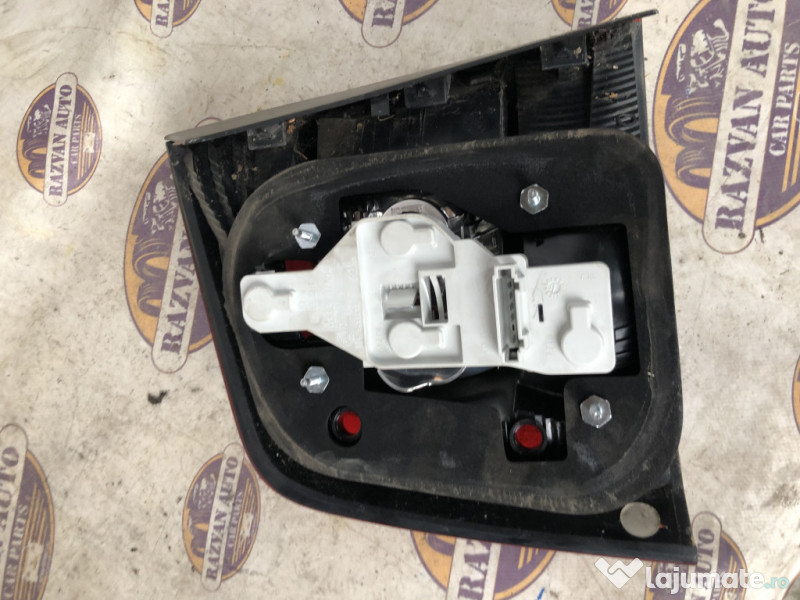 Stop dreapta aripa Skoda Octavia 2 Break 2.0 Motorina 2011