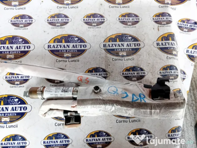 Airbag cortina dreapta Audi Q3 2013