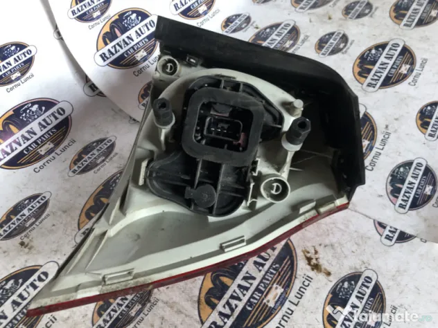 Stop stanga aripa Volkswagen Golf 5 Hatchback 2005