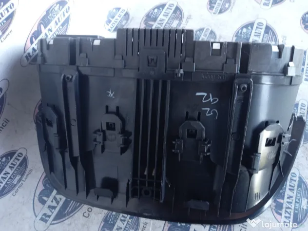 Ceasuri Bord UK Land Rover Range Rover Evoque Motorina 2014