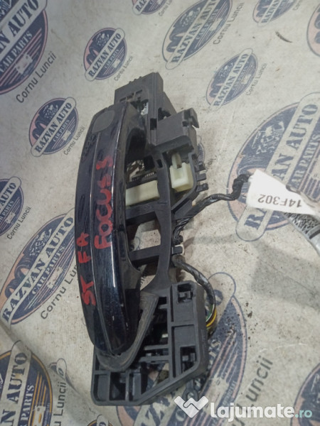 Maner exterior stanga fata Ford Focus 3 2012