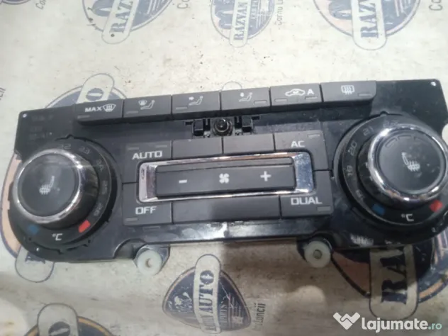 Panou comanda clima Skoda Superb 2 2012