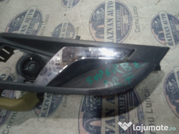 Maner interior dreapta fata Skoda Superb 2 2010