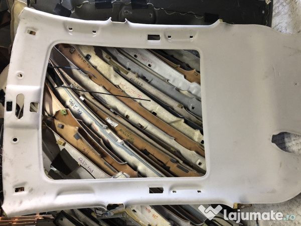 Plafon material cu panorama Nissan Qashqai 2012
