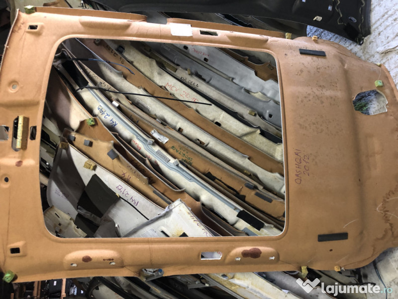 Plafon material cu panorama Nissan Qashqai 2012