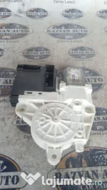 Motoras macara dreapta fata Volkswagen Jetta 2012