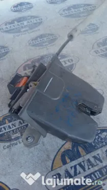 Broasca hayon Ford C-MAX 2012