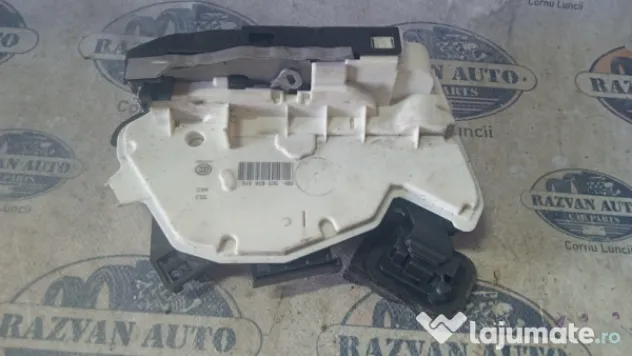 Broasca dreapta spate Skoda RAPID 2015